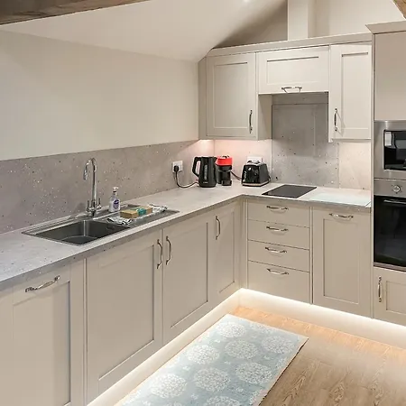 Goosebeck - Phoenix * Tockwith